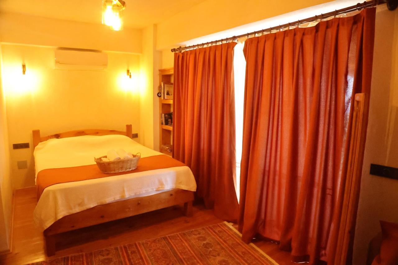 Istlada Tas Ev Apart - Kekova View Kapaklı Exterior foto